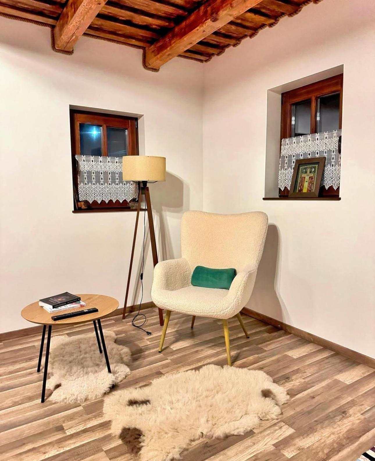 Casuta Cu Tihna Villa Porumbacu de Sus Exteriör bild