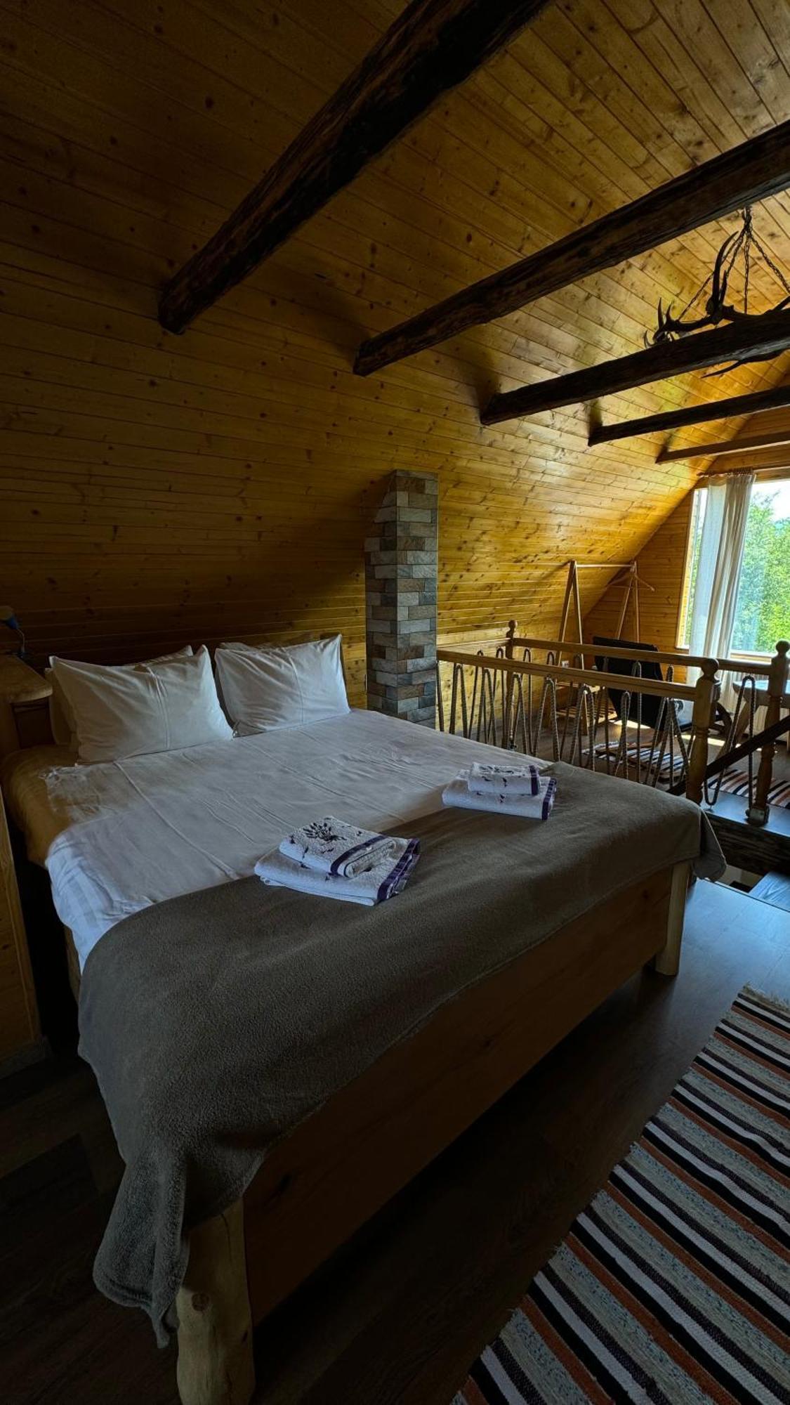 Casuta Cu Tihna Villa Porumbacu de Sus Exteriör bild